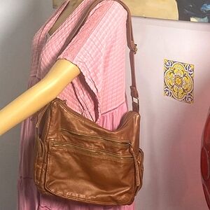 Bueno Multi Pocket,Brown,  Crossbody Hobo Bag, Excellent condition, 9x13"